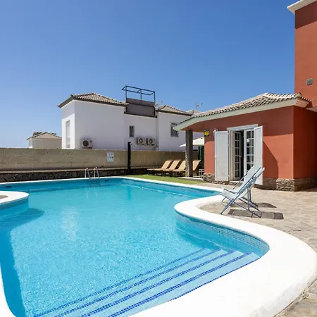 Chloe Tenerifesummervillas Giant Private Pool 11 Meters Long Vakantiehuis *
