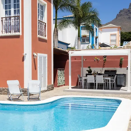 Chloe Tenerifesummervillas Giant Private Pool 11 Meters Long Vakantiehuis