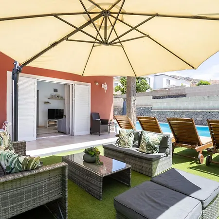 Chloe Tenerifesummervillas Giant Private Pool 11 Meters Long Dom wakacyjny Costa Adeje (Tenerife)